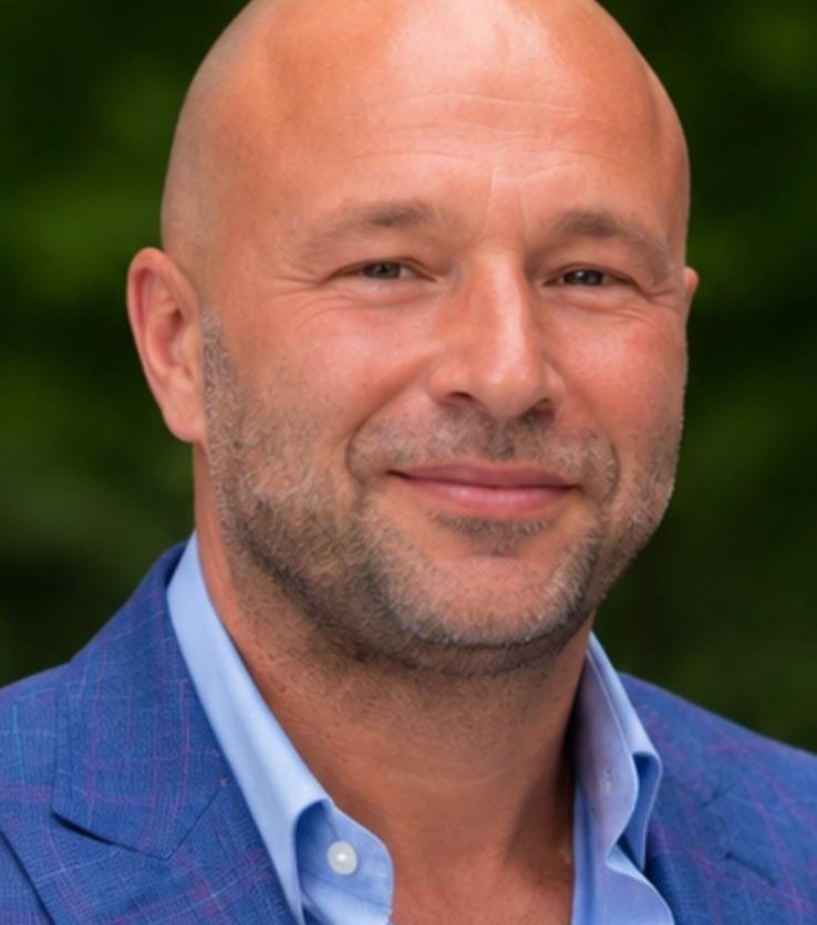 Alex Muchnik, Founder and CEO of Happy Feet 4 All
